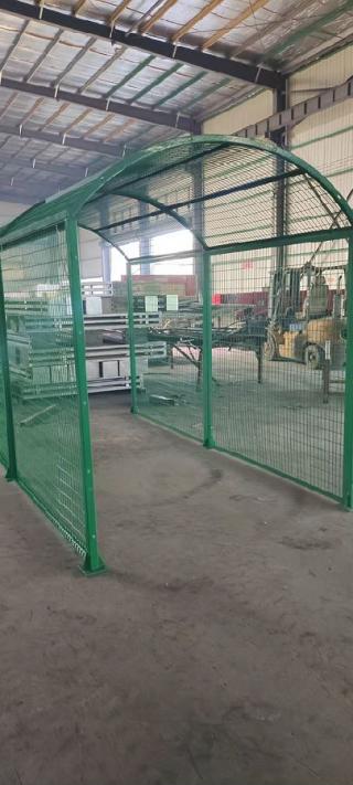 什么！大城市的天橋都裝上防拋網(wǎng)了